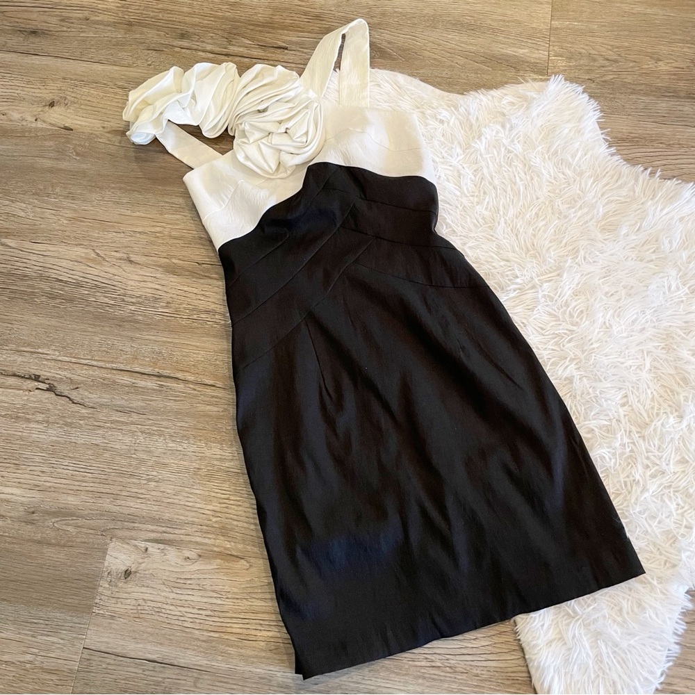 Jessica McClintock Vintage Black & Ivory Rosette Halter Mini Dress 4P Cocktail